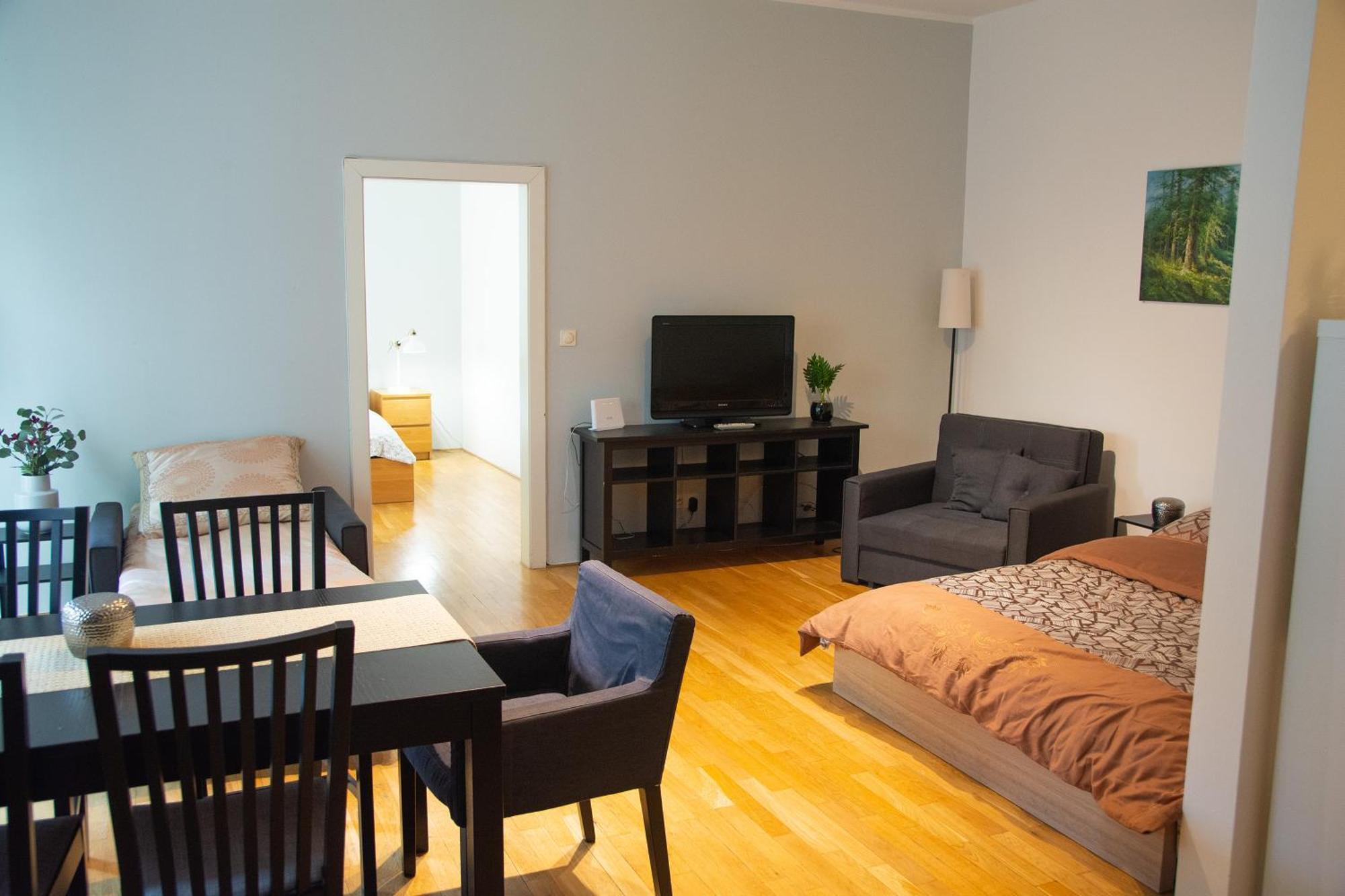 City Centre Garden Apartment With Parking Prag Exterior foto